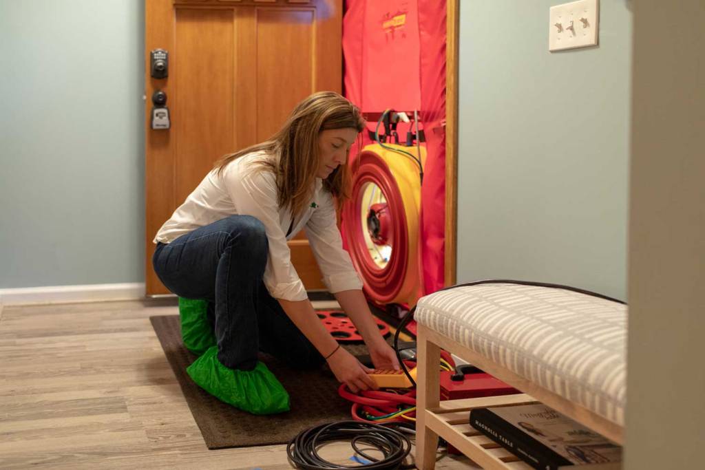 blower door test
